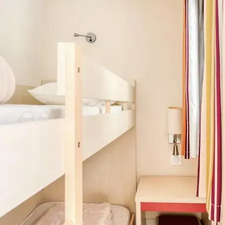 Apartment Francia - *